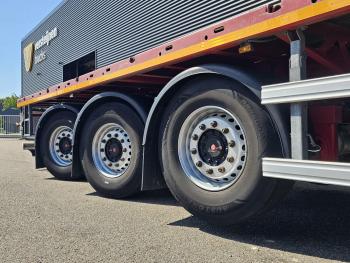 F-S43-BGS / 3 X STEERING / EXTENDABLE / LIFT AXLE